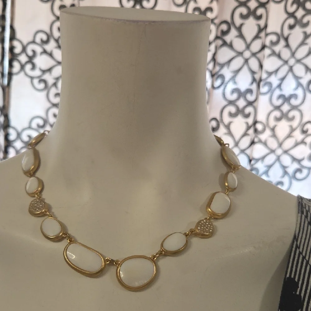 Chic Gold & White Necklace | Elegant Minimalist Statement Jewelry.